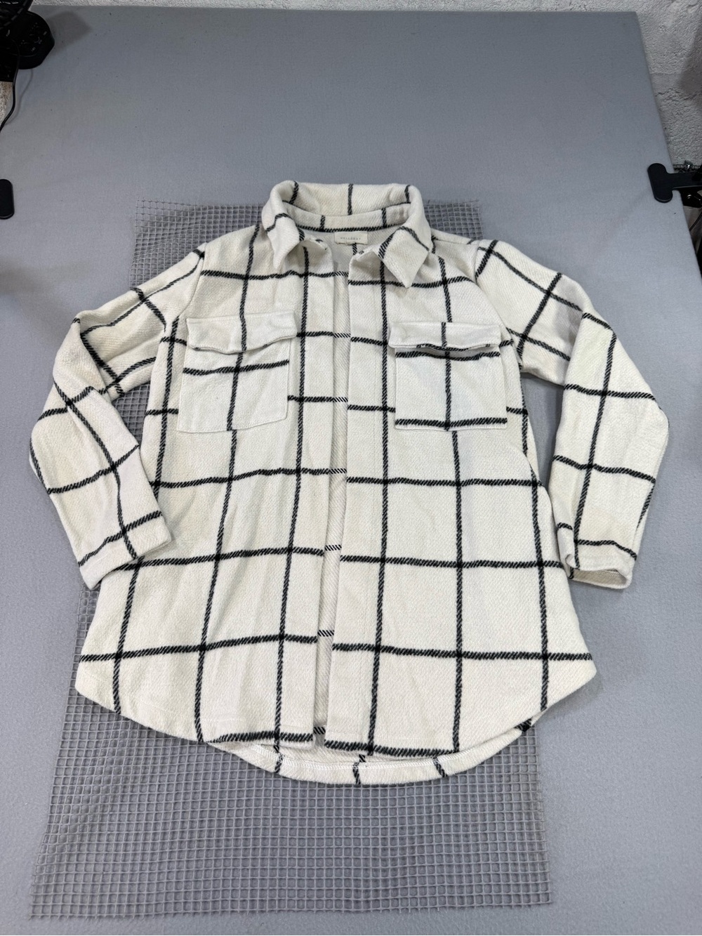 MELLODAY Cream Windowpane Button-Down Shacket oversized fit